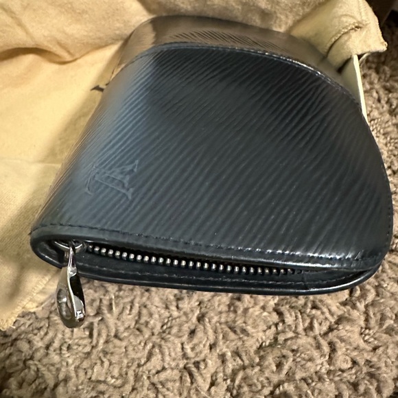 Louis Vuitton Epi Demi Lune Zip Makeup or Coin Purse with Box and dustbag - Picture 5 of 9